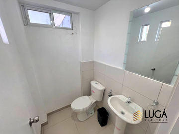 Casa 3 dormitorios de oportunidad en venta, urbanización privada sector Vía Circunvalación Manta