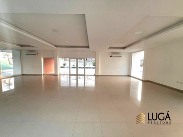 Casa 3 dormitorios de oportunidad en venta, urbanización privada sector Vía Circunvalación Manta