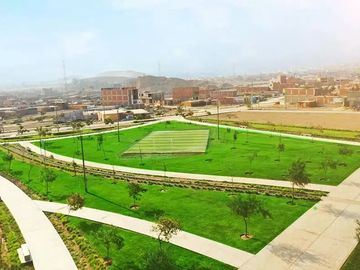 Terreno Comercial de 130m2 en Av. Santa Maria, Carabayllo