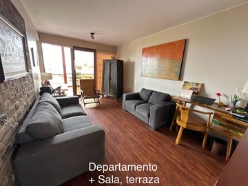 HERMOSA CASA, CON ESTRUCTURA DE LUJO ÁREA SOCIAL, PISCINA Y UN DEPARTAMENTO INDEPENDIENTE