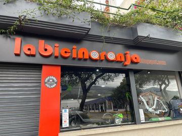 Venta de casa en la Avda. Atahualpa de la ciudad de Ibarra