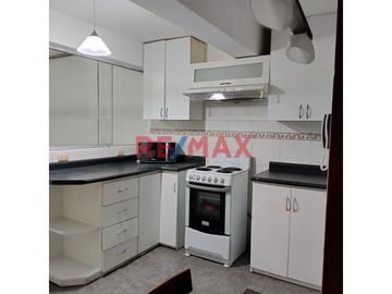 Se Vende Hermoso Dpto En Piso 2 - Ca. General Iglesias En Miraflores