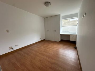 Lindo departamento a 1/2 cuadra del parque Melitón Porras en Miraflores