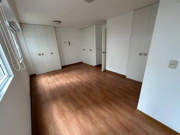 Lindo departamento a 1/2 cuadra del parque Melitón Porras en Miraflores