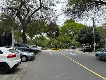 Lindo departamento a 1/2 cuadra del parque Melitón Porras en Miraflores