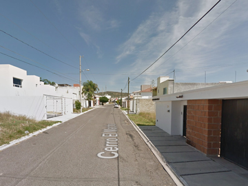 SG- CASA PARA ENTREGAR 5 MESE EN CERRO EL MACHO , JURIQUILLA, QUERETARO, QUERETARO