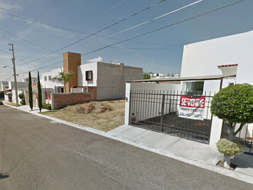 SG- CASA PARA ENTREGAR 5 MESE EN CERRO EL MACHO , JURIQUILLA, QUERETARO, QUERETARO