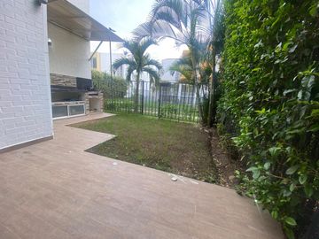Se vende hermosa casa campestre en conjunto residencial
