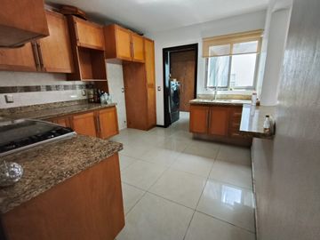 Casa en esquina en venta dentro de Coto Alhambra, Real de Valdepeñas