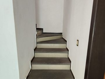 Casa en esquina en venta dentro de Coto Alhambra, Real de Valdepeñas