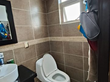 Casa en esquina en venta dentro de Coto Alhambra, Real de Valdepeñas