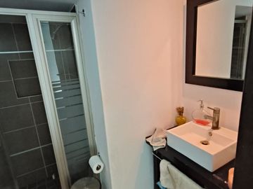 Casa en esquina en venta dentro de Coto Alhambra, Real de Valdepeñas