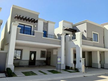 Casa de 3 Habitaciones: Espacio Amplio para Tu Familia en PACHUCA