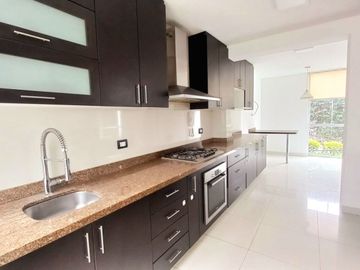 VENTA CHACARILLA SURCO, CASA DE ENSUEÑO, ESPACIOSA SEGURA Y ELEGANTE