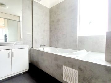 VENTA CHACARILLA SURCO, CASA DE ENSUEÑO, ESPACIOSA SEGURA Y ELEGANTE