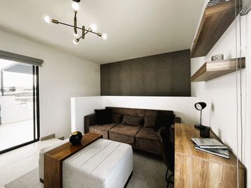 Venta de casa con roof en en Zibatá, Querétaro.