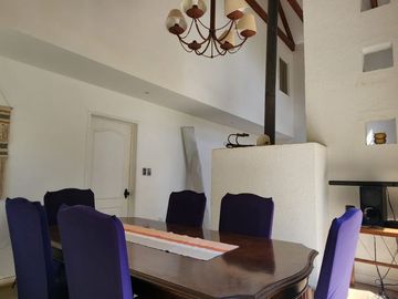 VENTA DE PARCELA EN CONDOMINIO, SECTOR CARAMPANGUE, ISLA DE MAIPO. A 45 MINUTOS DE STGO.  Valor: 10.500 UF Gastos comunes: $100.000  CARACTERÍSTICAS