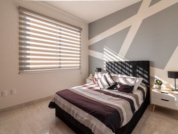 CASA VENTA, CONDOMINIO CON AMENIDADES, C: 151.99 M2 T: 127.40 M2, 3 REC. 2.5 BAÑOS.