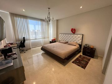 APARTAMENTO DE 4 HABITACIONES CON BAÑO