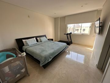 APARTAMENTO DE 4 HABITACIONES CON BAÑO
