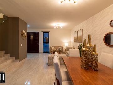 CASA VENTA, CONDOMINIO CON AMENIDADES, C: 132.75 M2 T: 119.40 M2, 3 REC. 2.5 BAÑOS.