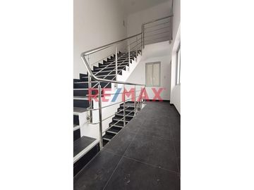 Departamento En Venta 2Do Piso, Area 100 M2