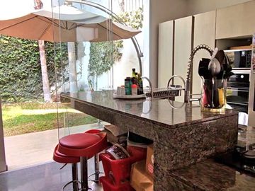 Venta De Casa En La Molina Calle Los Saucos