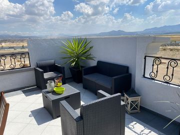 En Venta Amplio Departamento con Roof Garden a 30 mins del AIFA.