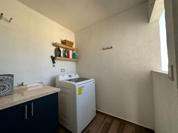 En Venta Amplio Departamento con Roof Garden a 30 mins del AIFA.
