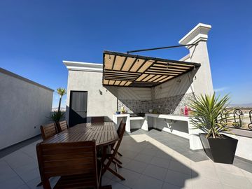 En Venta Amplio Departamento con Roof Garden a 30 mins del AIFA.