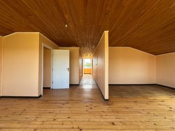 Se Vende Amplia Propiedad Habitacional / Comercial  en Avenida principal de Paillaco, Región de Los Ríos.