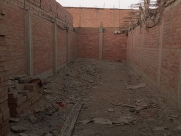 vendo terreno con casa comercial de 200 m2 con titulo en zapallal