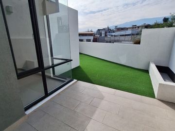 VENTA SUITE LA PRIMAVERA SECTOR CUMBAYA
