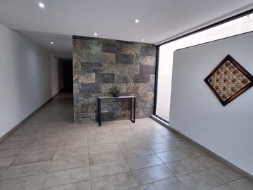 VENTA SUITE LA PRIMAVERA SECTOR CUMBAYA