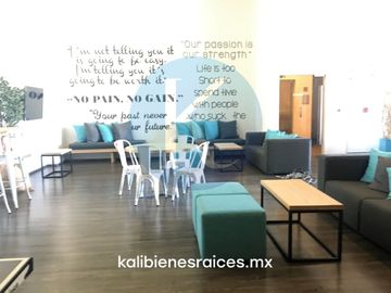 Departamento en PB con jardín privado de 65 m2 en conjunto con amenidades.