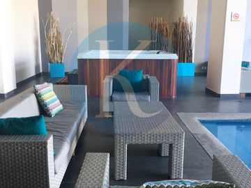 Departamento en PB con jardín privado de 65 m2 en conjunto con amenidades.