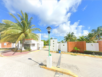 CASA EN VENTA EN FRACCIONAMIENTO VILLA MARINA EN CIUDAD DEL CARMEN
