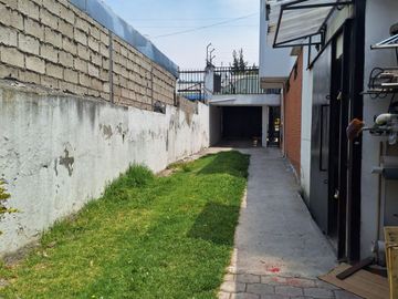 VENTA TERRENO COMERCIAL AV 6 DE DICIEMBRE SECTOR C.C. QUICENTRO SHOPPING