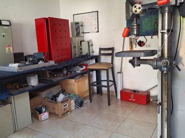 VENTA TERRENO COMERCIAL AV 6 DE DICIEMBRE SECTOR C.C. QUICENTRO SHOPPING