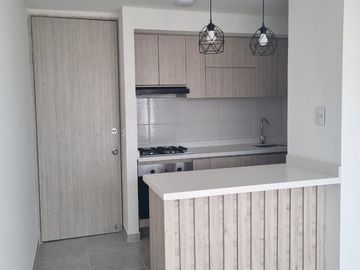 APARTAMENTO EN VENTA - LAZIO - SAMECO
