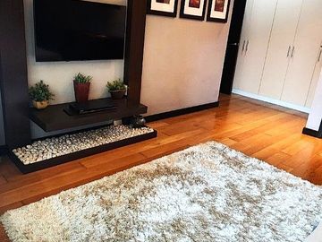 For Sale: Furnished 2-Bedroom in The Residences at Greenbelt, Makati