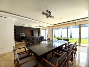 LUJOSA MANSION EN VENTA ES UNA GRAN CASA EN EL CENTRO DE CANCUN