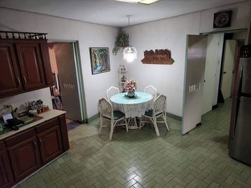 FOR SALE: Corner Bungalow House & Lot in Ayala Alabang Village, Muntinlupa City