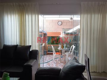 Venta Casa En Veintiseis De Octubre.ID:1115277