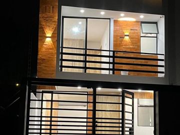 Elegante villa en venta por estrenar sector Río Amarillo, exclusivo sector, crédito VIP.