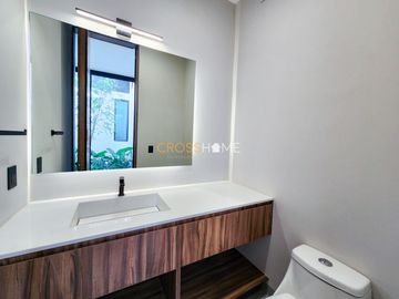 CASA EN VENTA, JURIQUILLA QRO.