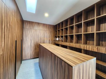 CASA EN VENTA, JURIQUILLA QRO.