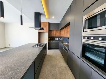 CASA EN VENTA, JURIQUILLA QRO.