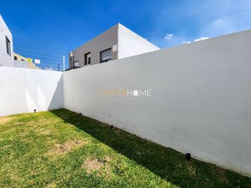 CASA EN VENTA, JURIQUILLA QRO.
