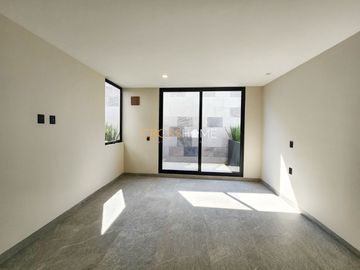 CASA EN VENTA, JURIQUILLA QRO.